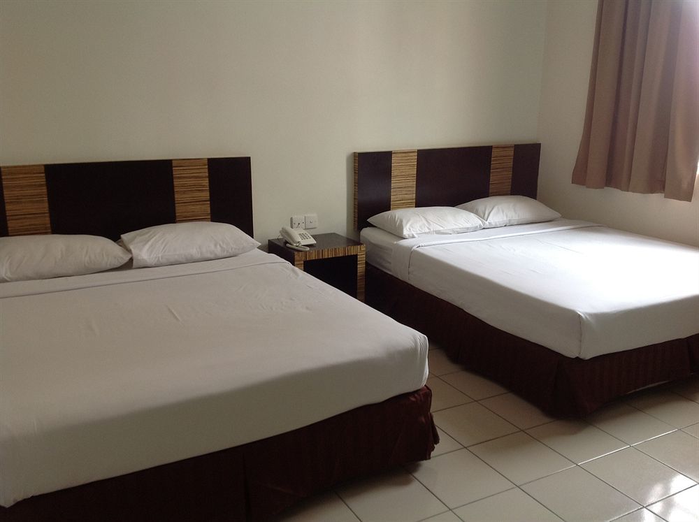 Hotel Traveller Kota Kinabalu Exterior foto